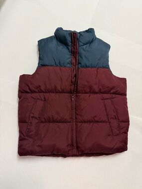 Old Navy Colorblock Puffer Vest in Burgundy and Navy